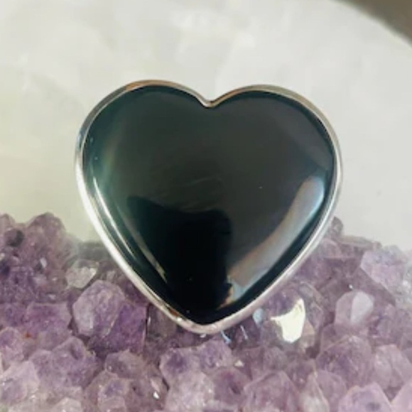 SALE- Bundle of Vintage .925 Sterling Silver and Onyx Pendants - Picture 5 of 7